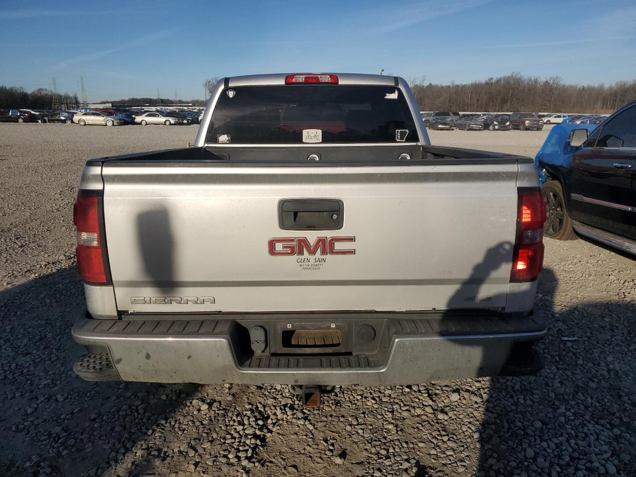 2015 GMC Sierra - Image 6