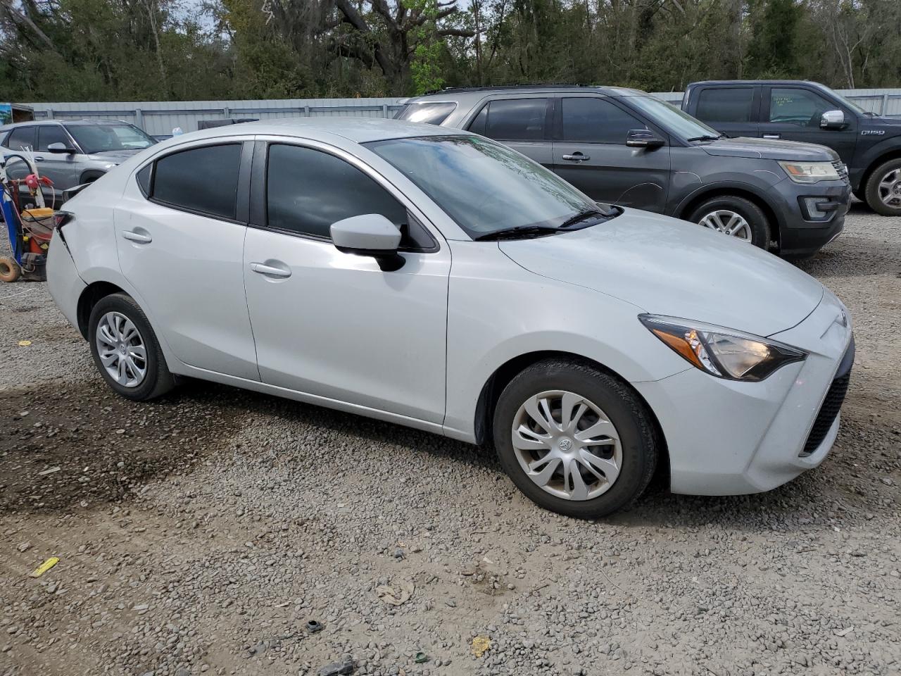 2020 Toyota Yaris - Image 4
