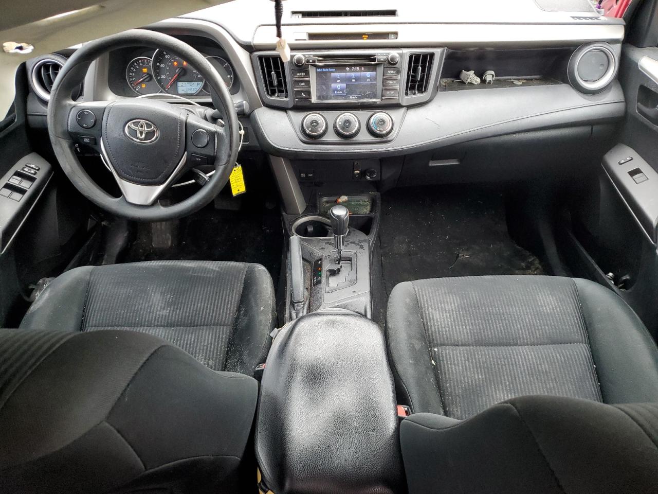 2016 Toyota RAV 4 - Image 8