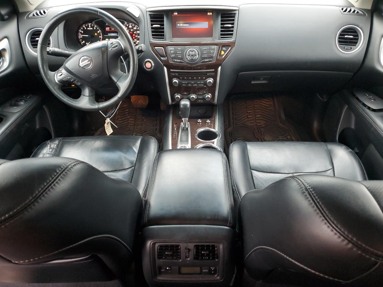 2015 Nissan Pathfinder - Image 8