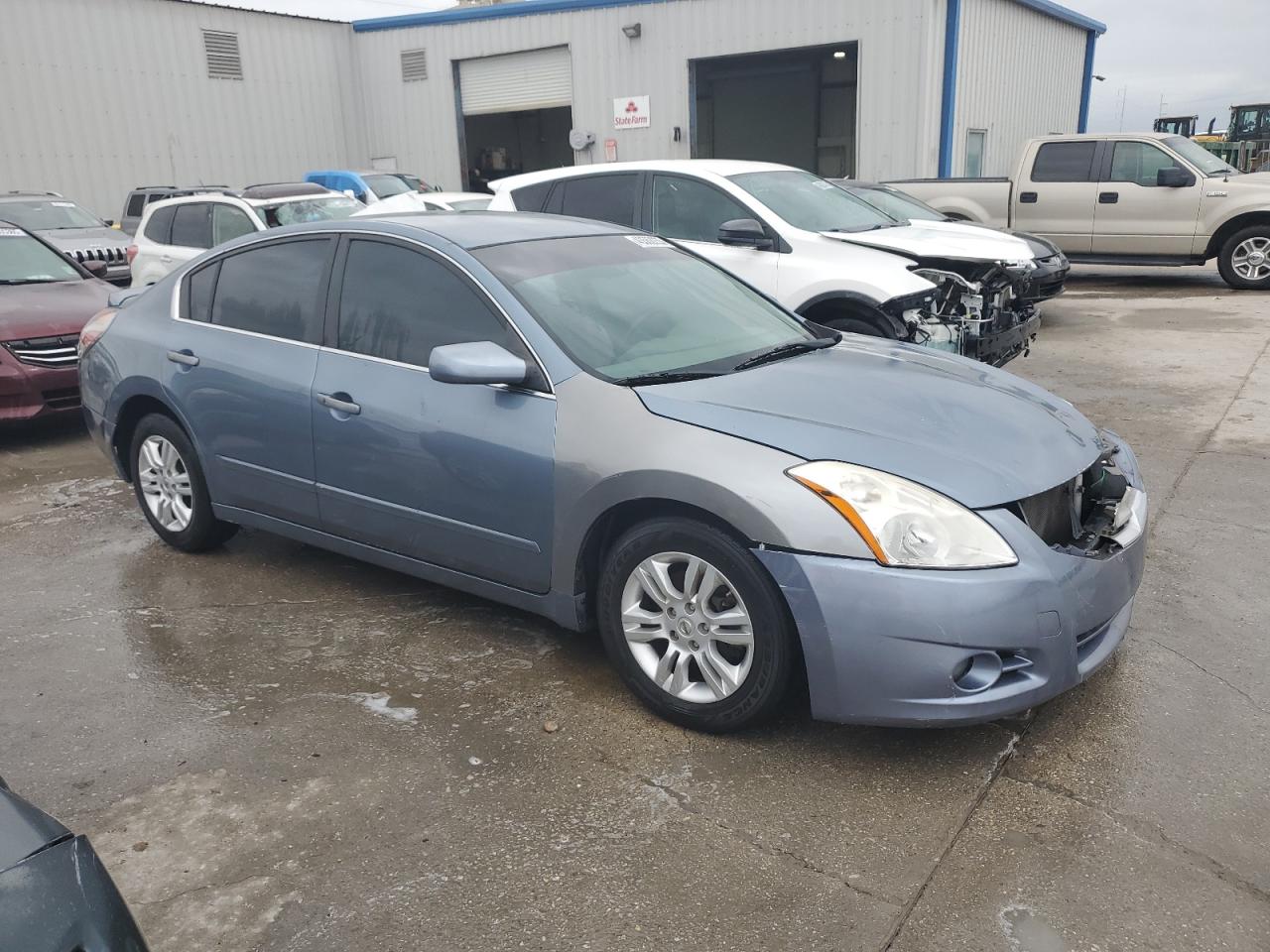 2011 Nissan Altima - Image 4