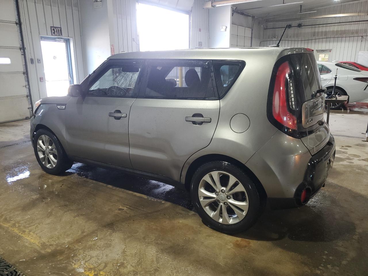 2016 Kia Soul - Image 2