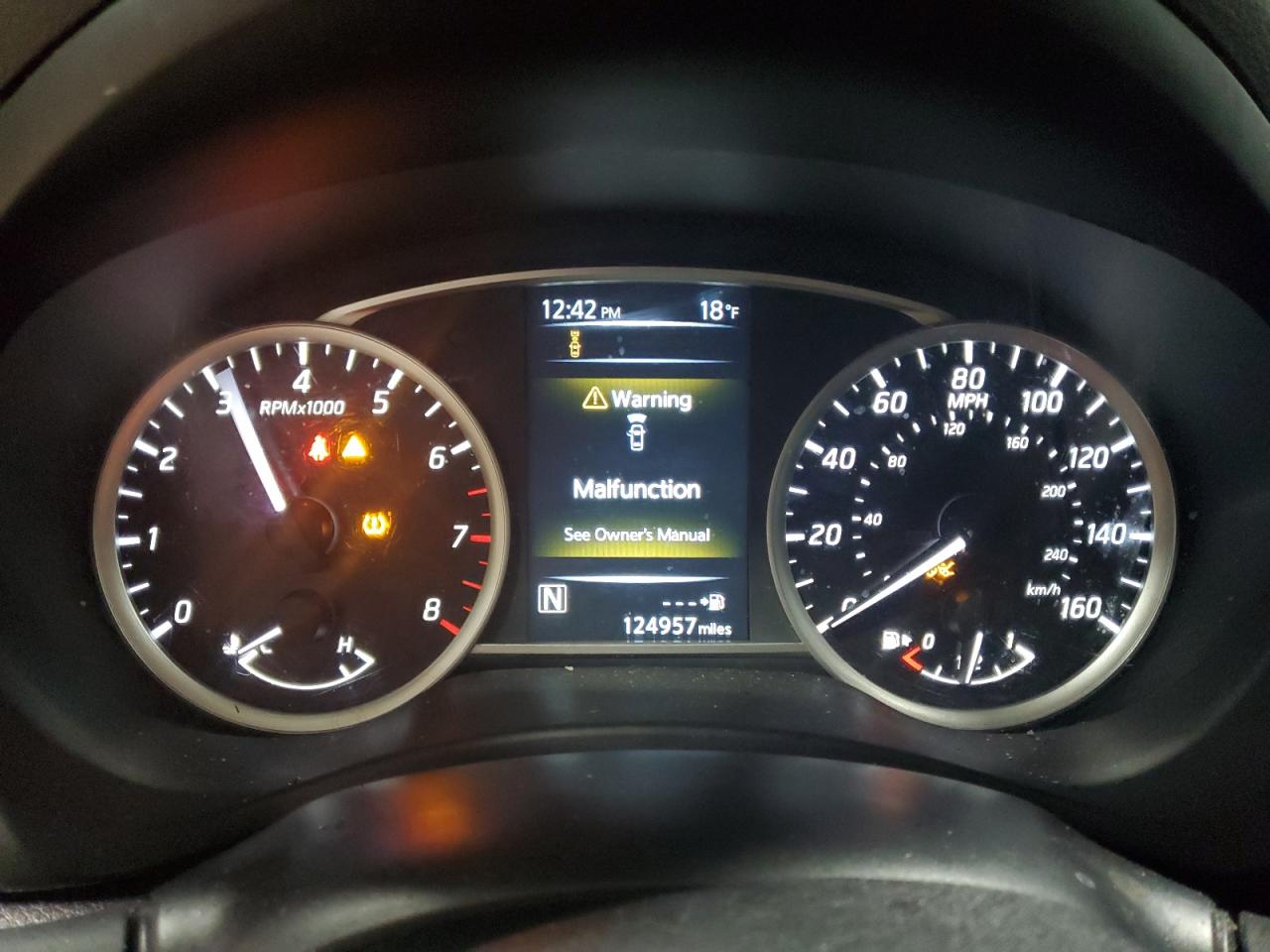 2018 Nissan Sentra - Image 9