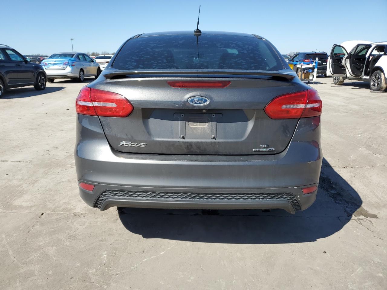 2015 Ford Focus - Image 6