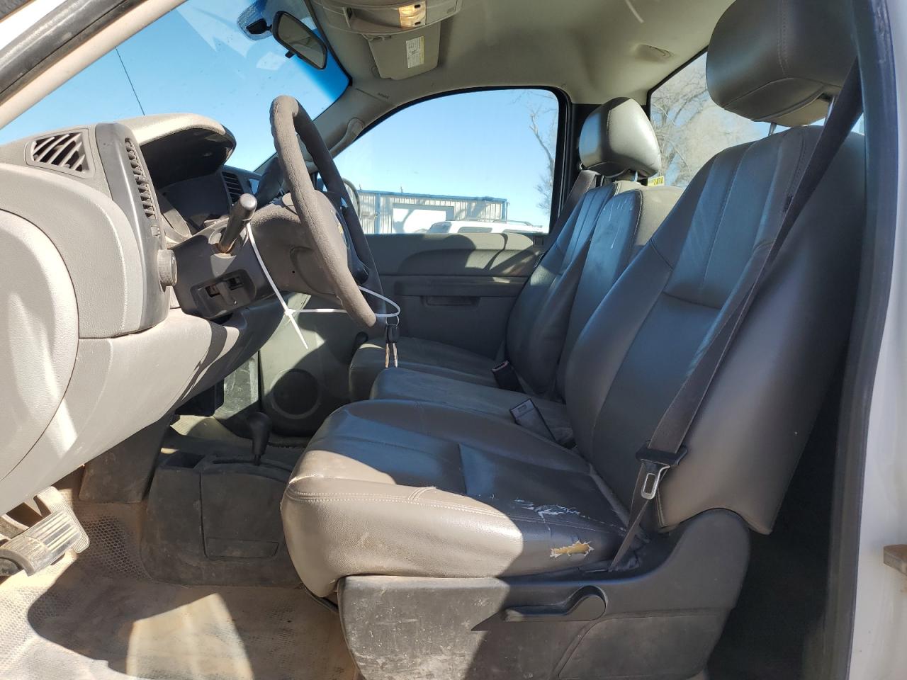 2012 Chevrolet Silverado - Image 7