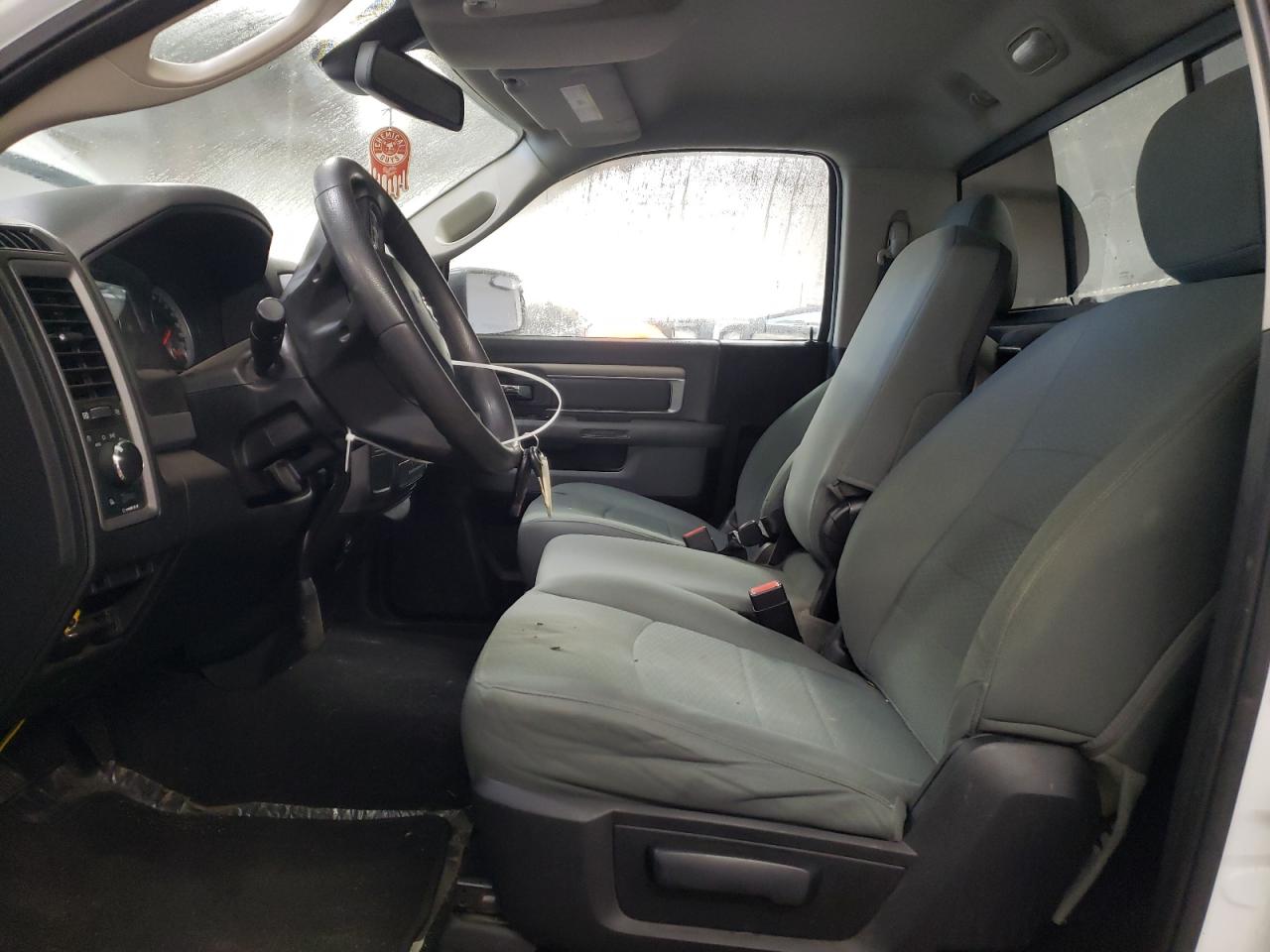 2014 RAM 1500 - Image 7