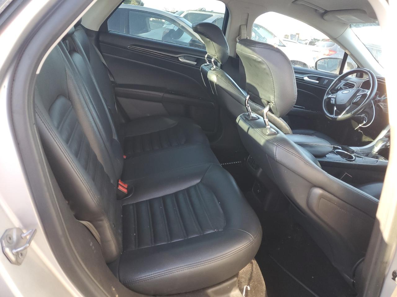 2014 Ford Fusion - Image 10