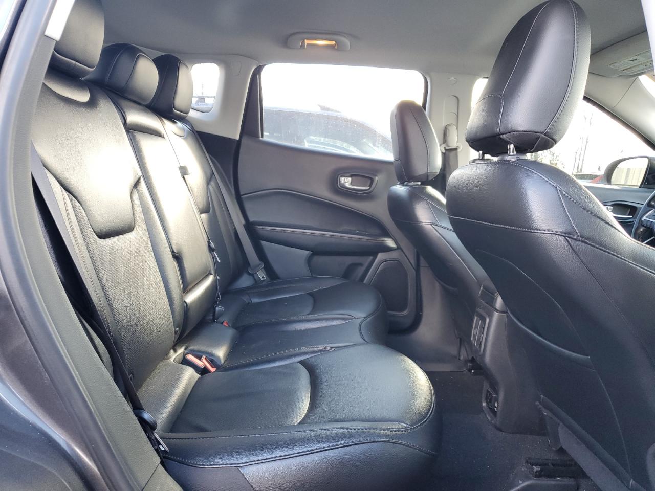 2021 Jeep Compass - Image 11