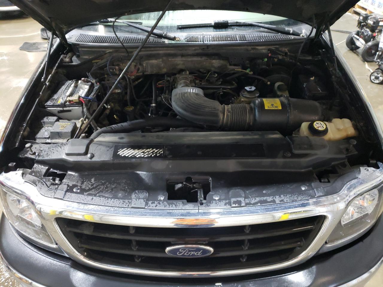 2001 Ford F-150 - Image 11