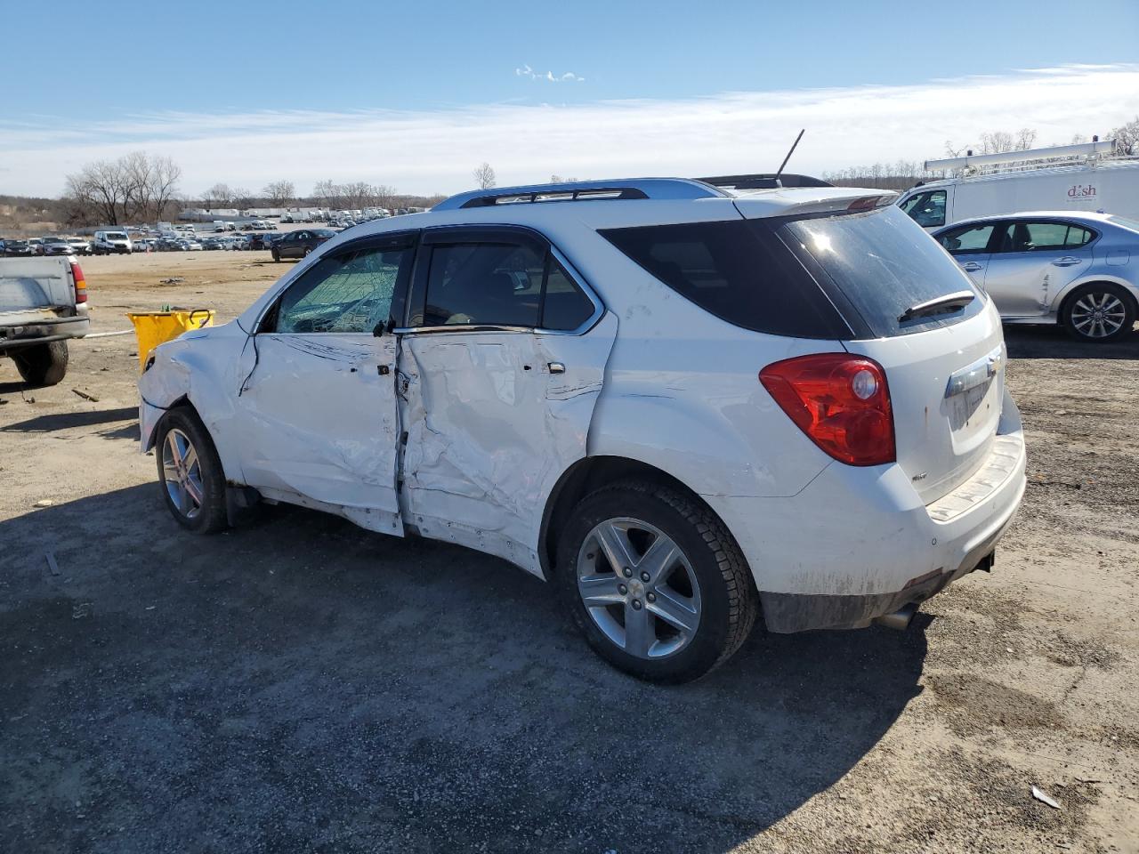 2015 Chevrolet Equinox - Image 2