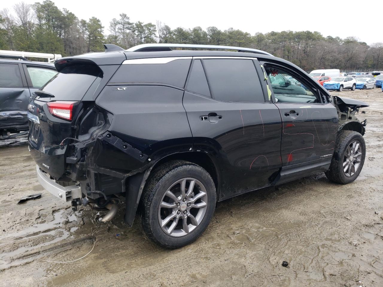 2022 GMC Terrain - Image 3