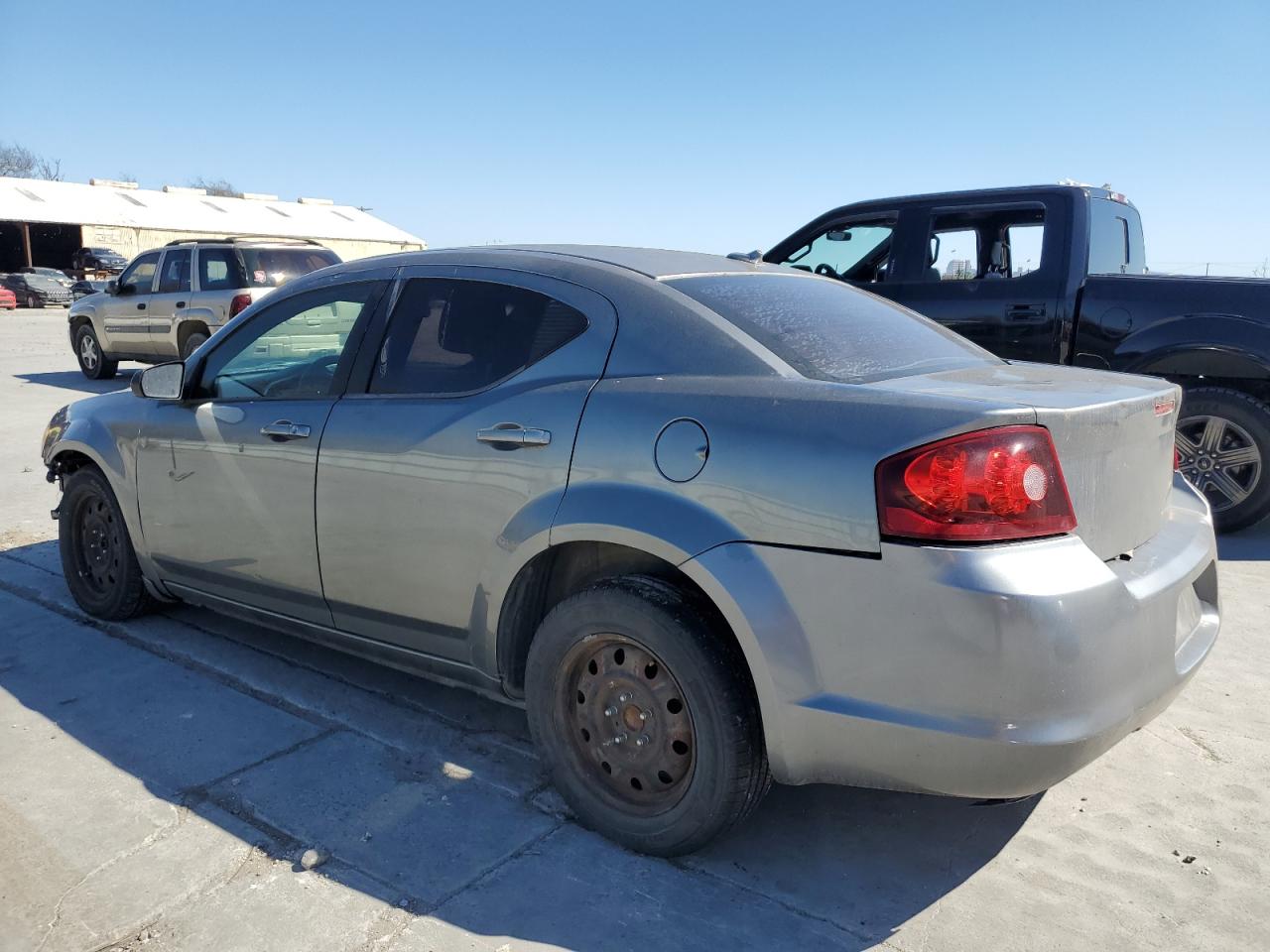 2013 Dodge Avenger - Image 2