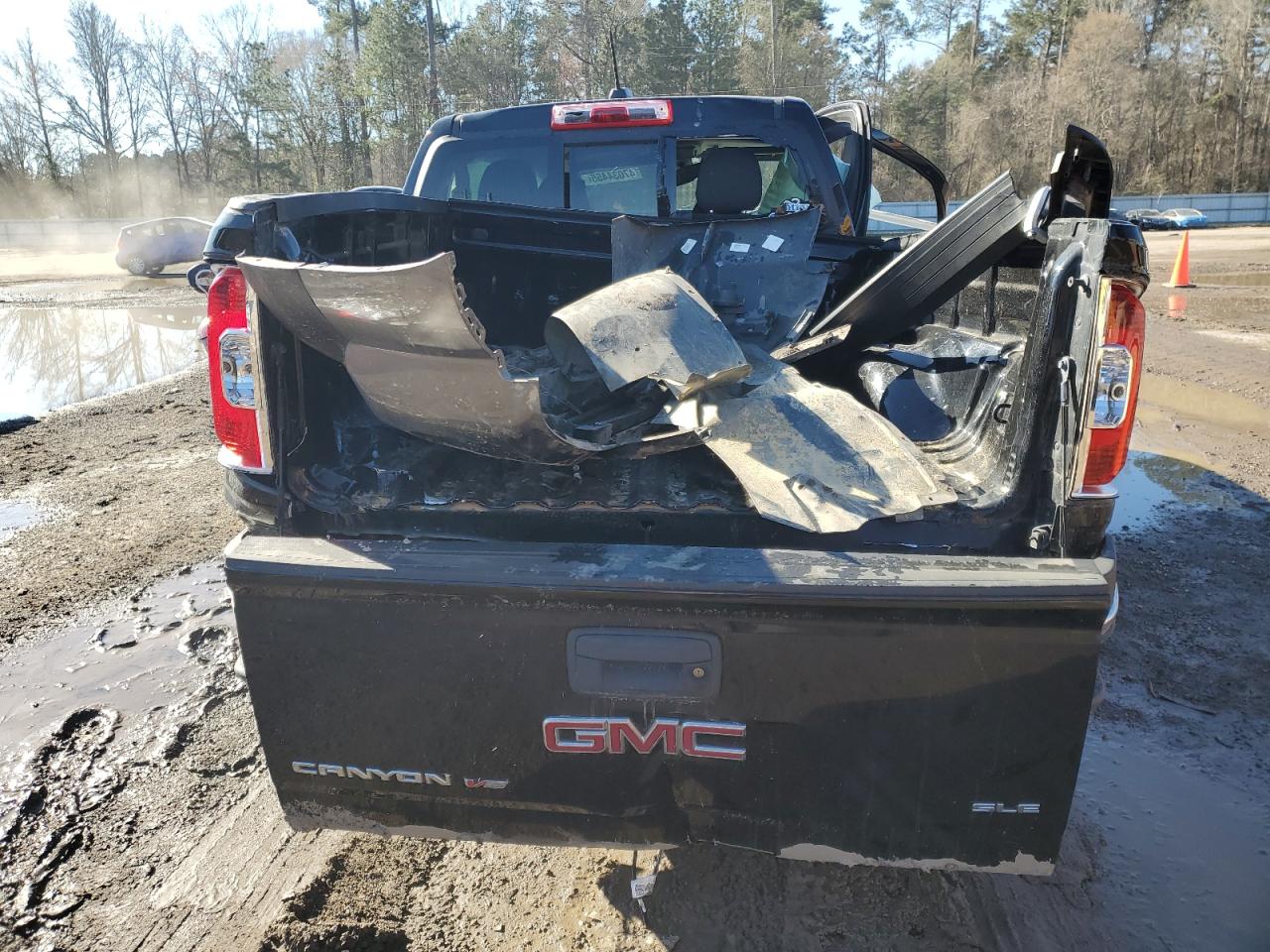 2020 GMC Canyon - Image 6