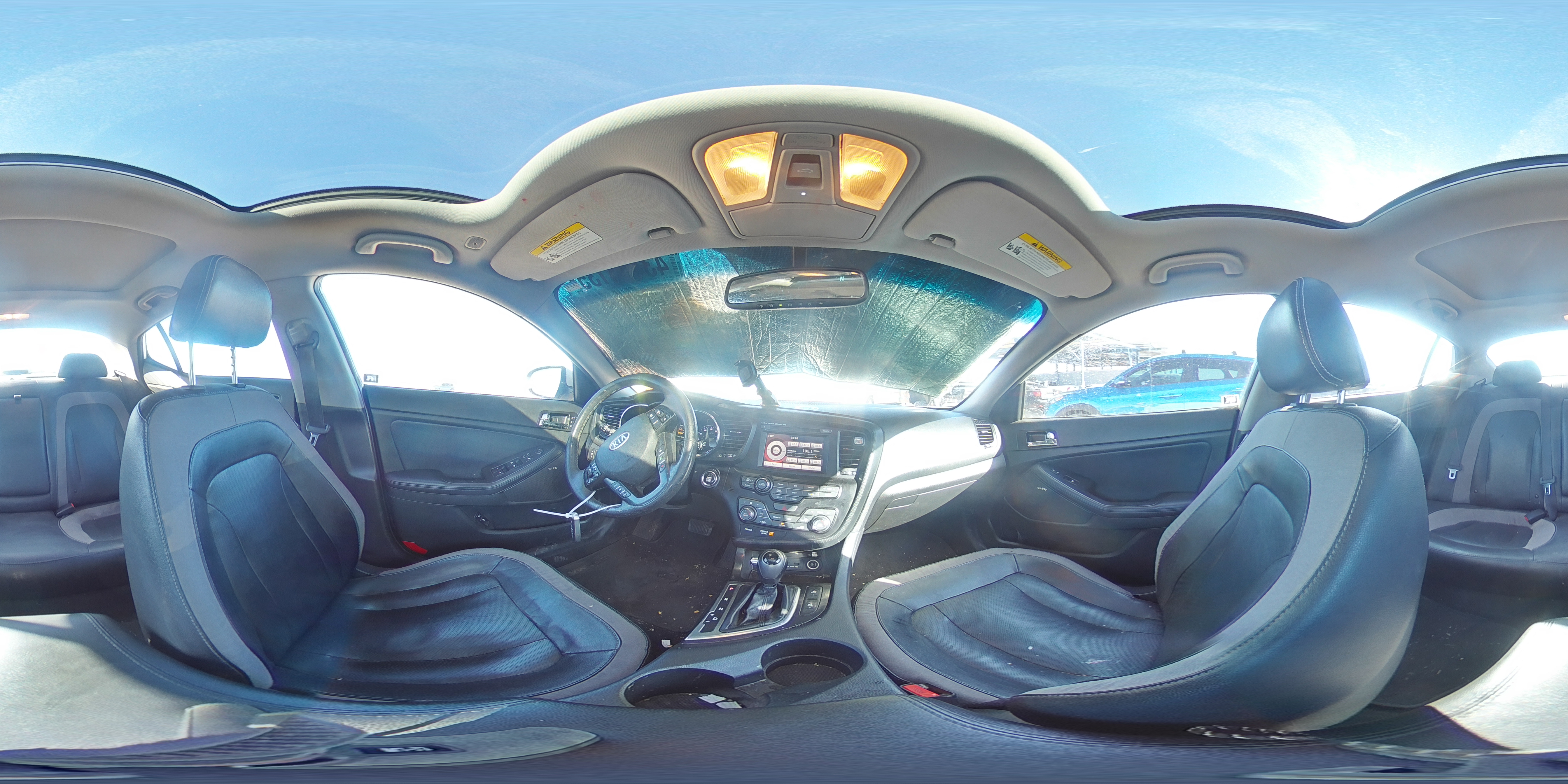 2011 Kia Optima - Image 12