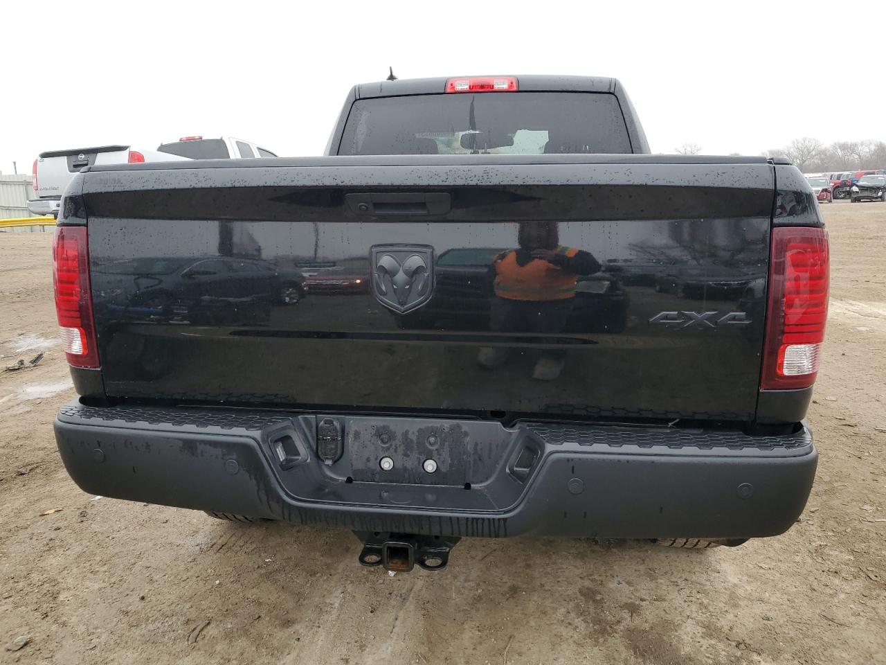 2021 RAM 1500 - Image 6