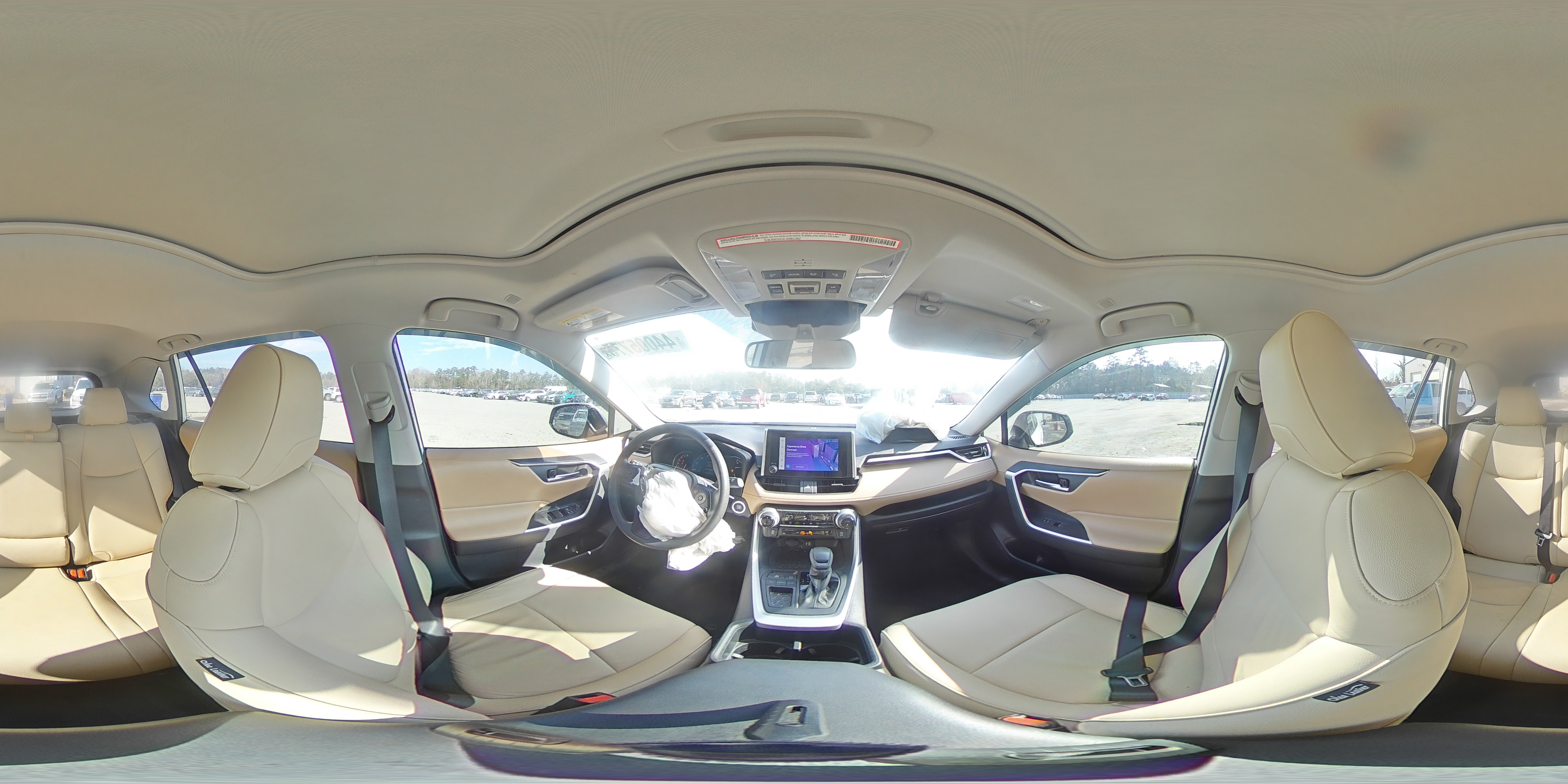 2023 Toyota RAV 4 - Image 15