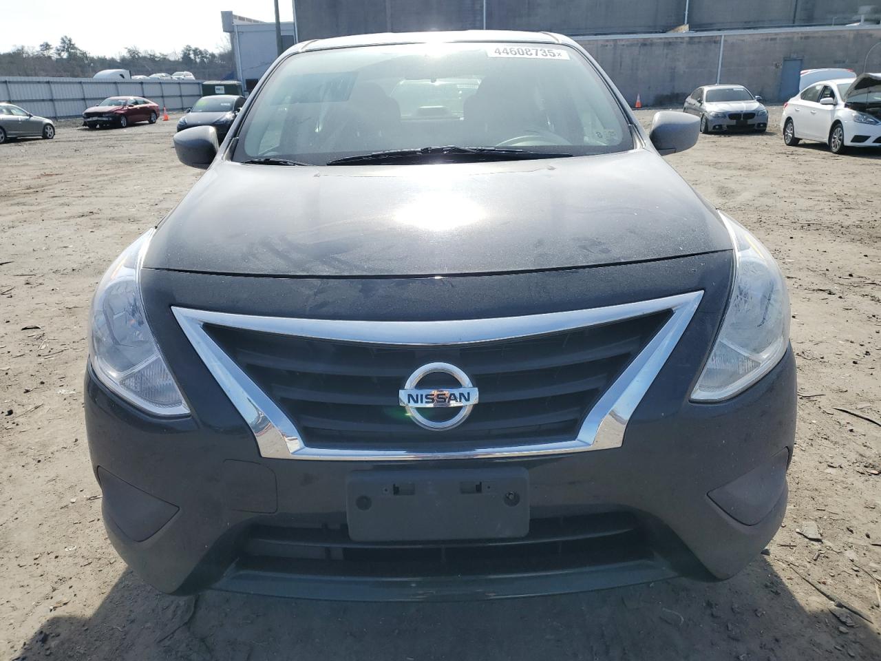 2019 Nissan Versa - Image 5