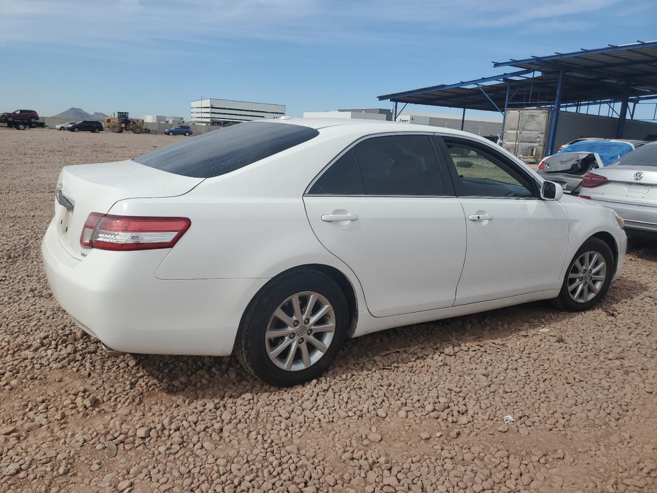 2011 Toyota Camry - Image 3