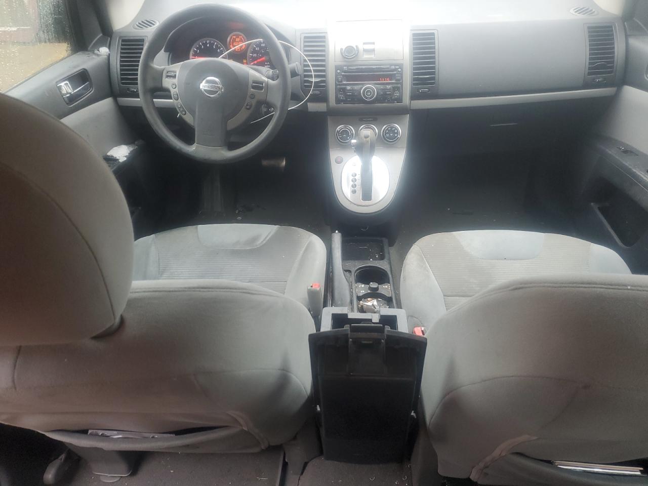 2010 Nissan Sentra - Image 8
