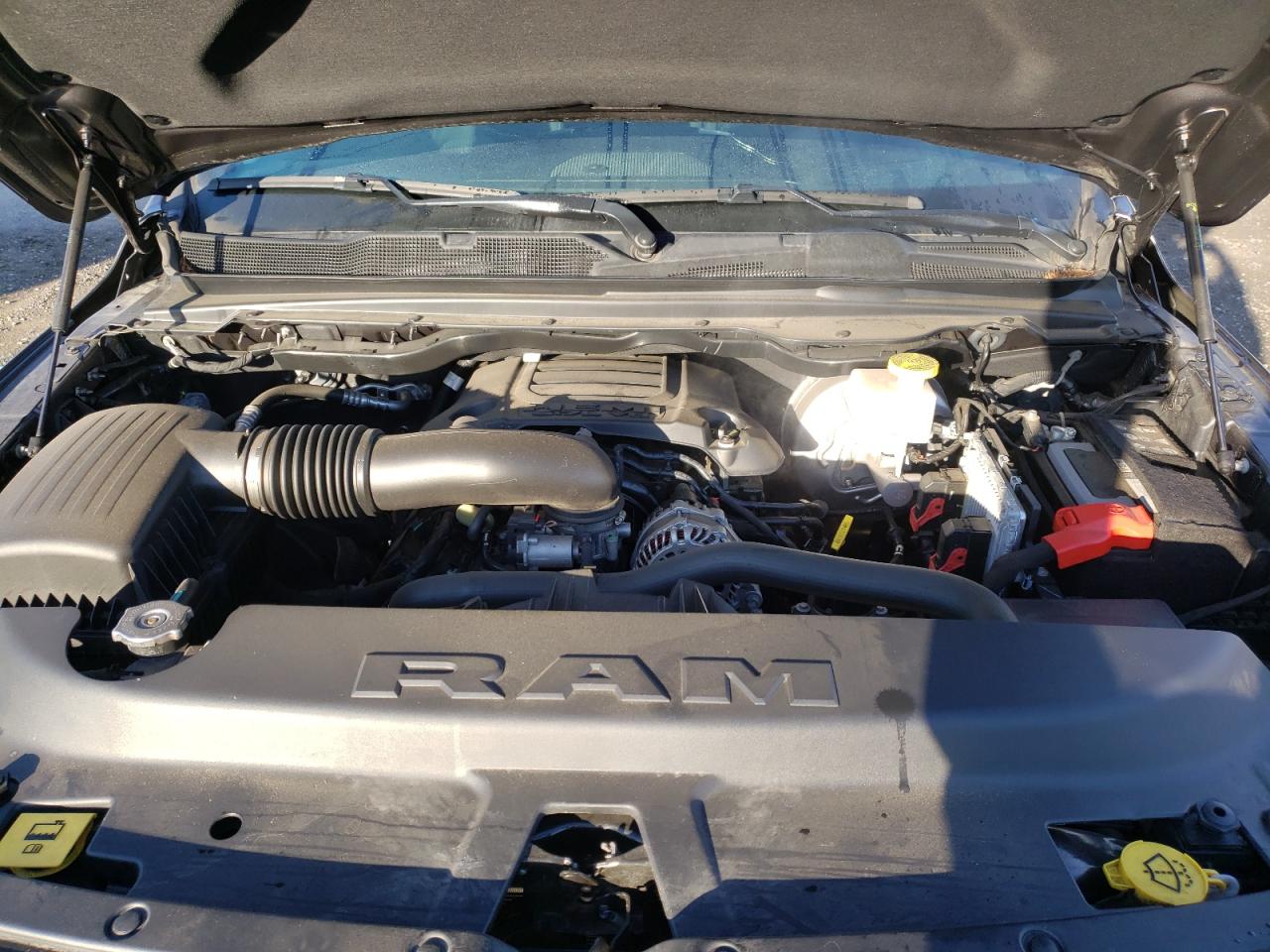2021 RAM 1500 - Image 11