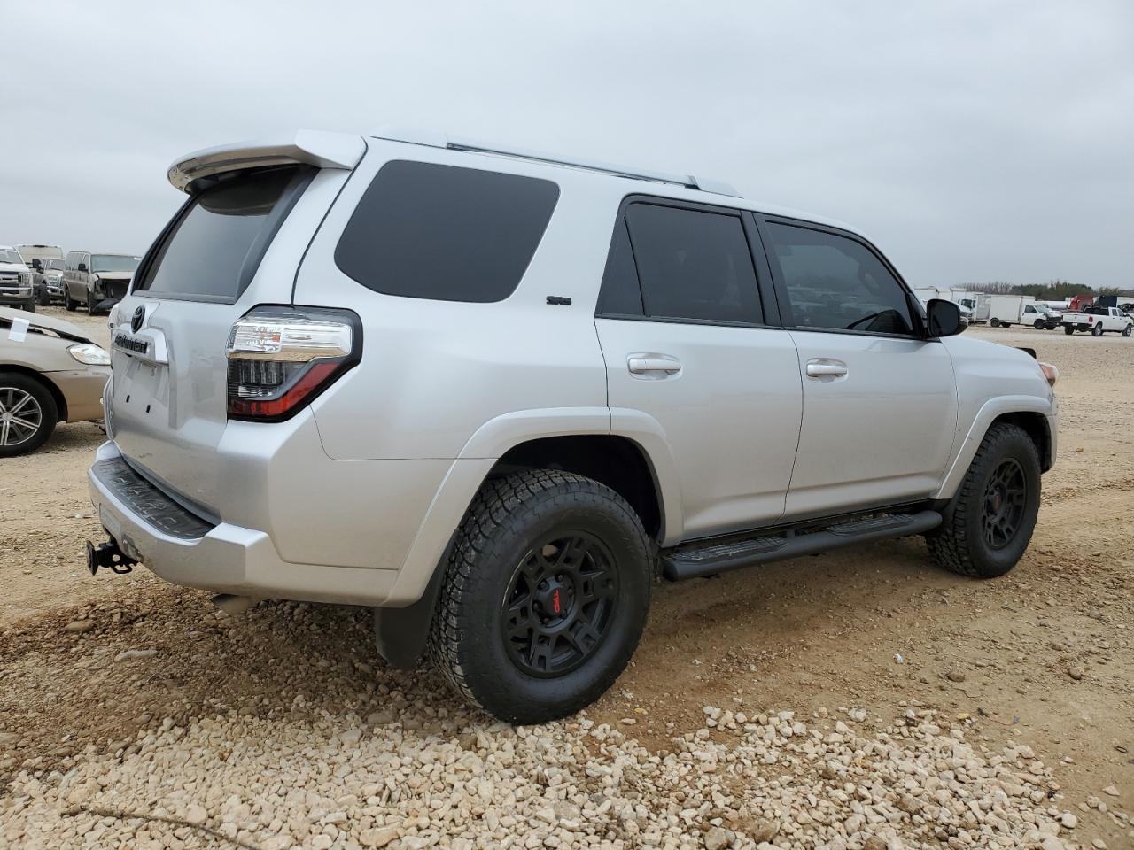 2018 Toyota 4Runner - Image 3