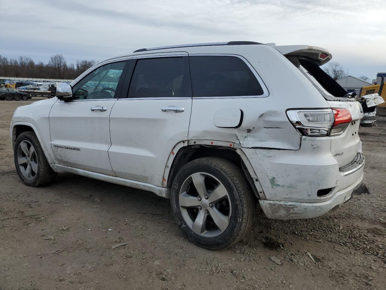 2014 Jeep Grand Cherokee - Image 2