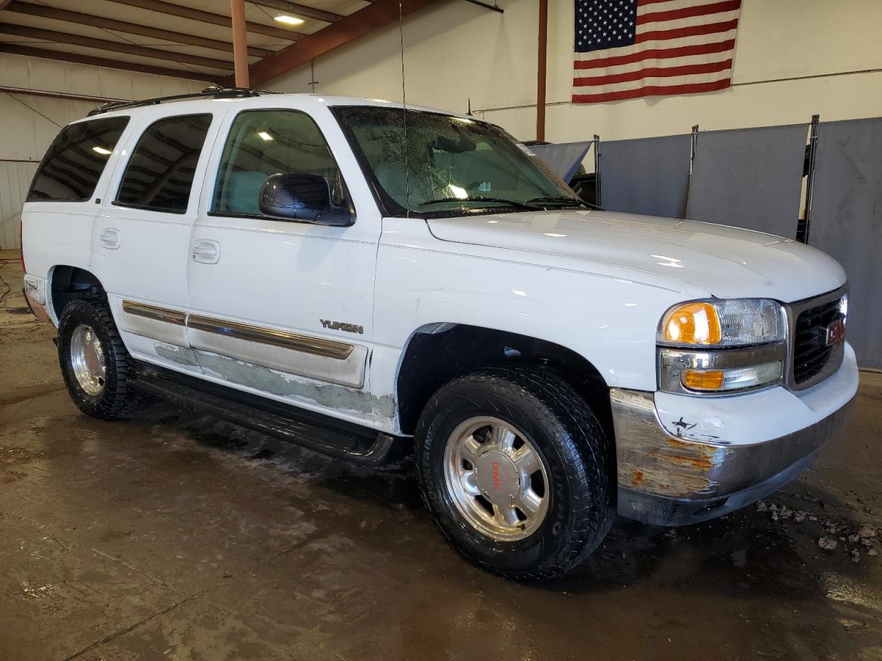 2002 GMC Yukon - Image 4