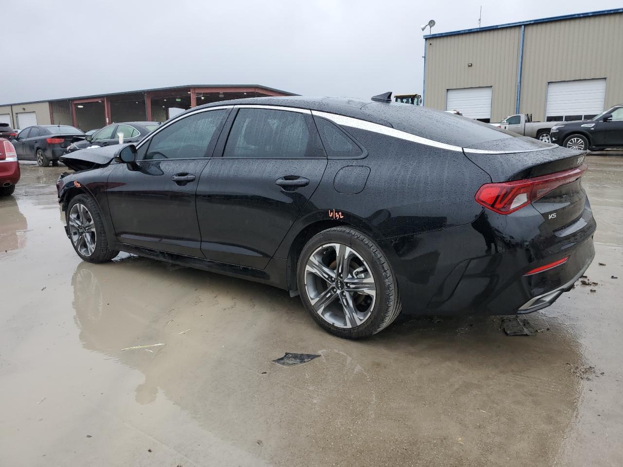 2024 Kia K5 - Image 2