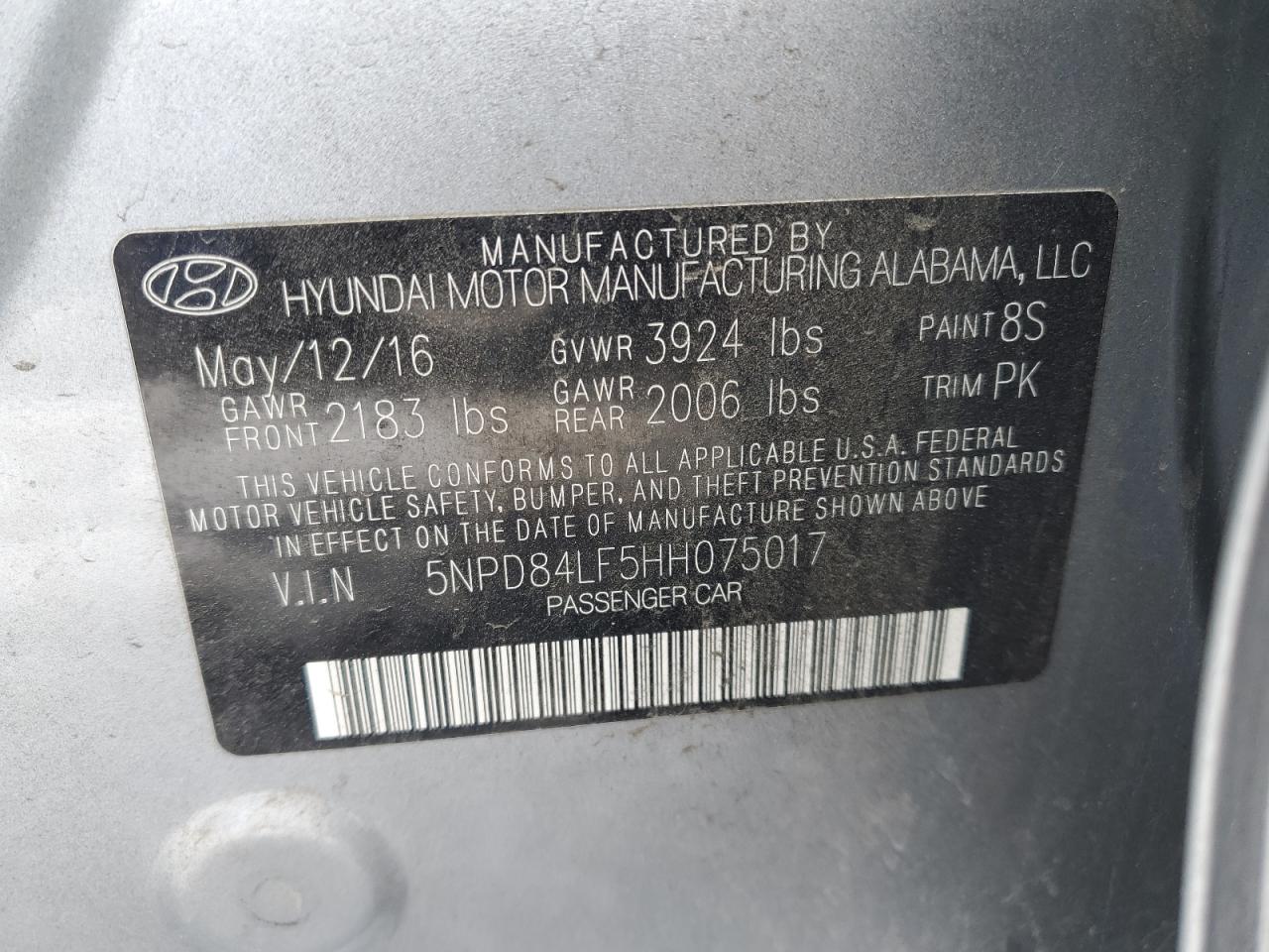 2017 Hyundai Elantra - Image 12