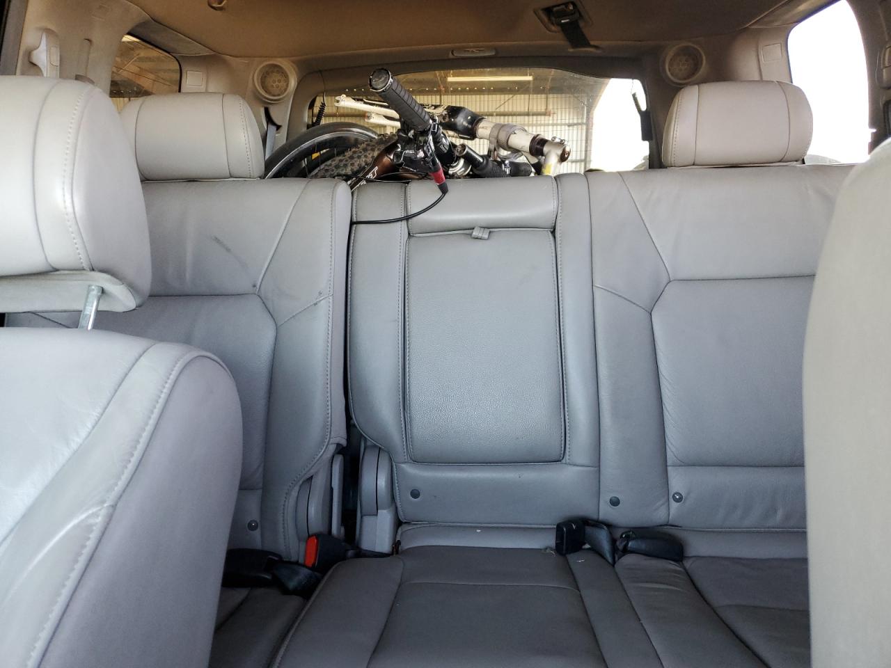 2010 Honda Pilot - Image 10