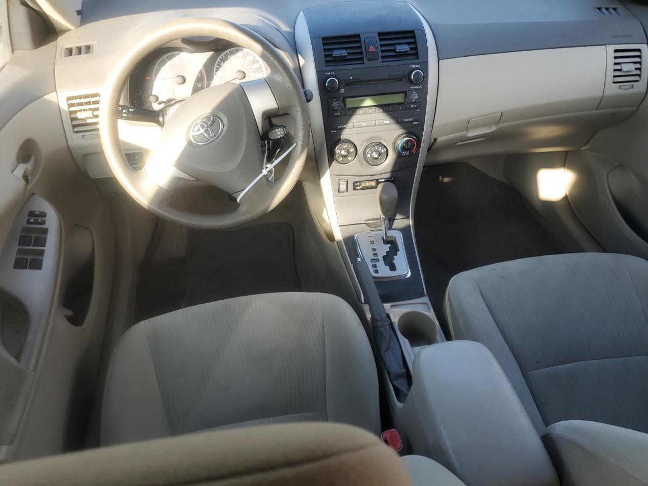 2010 Toyota Corolla - Image 8