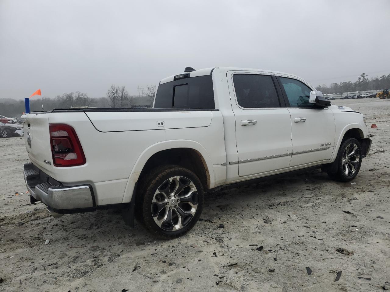 2021 RAM 1500 - Image 3