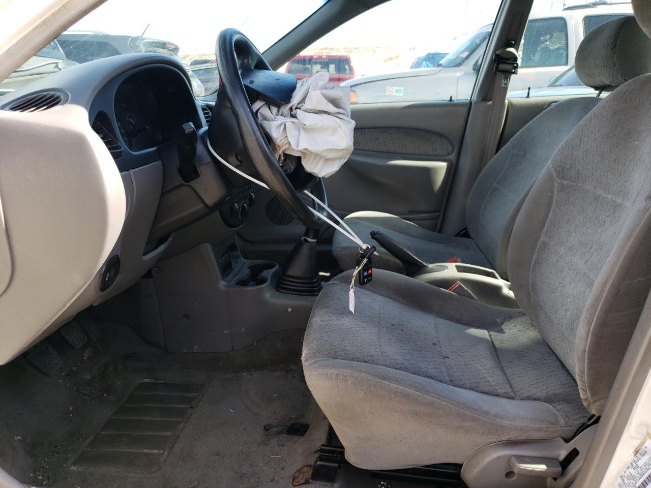 1997 Ford Escort - Image 7