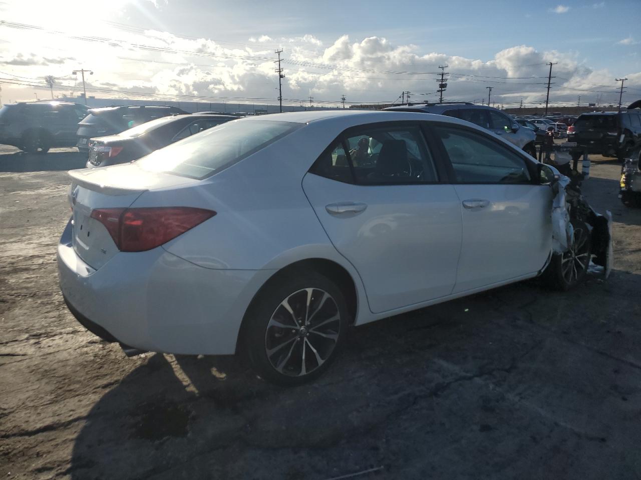 2017 Toyota Corolla - Image 3