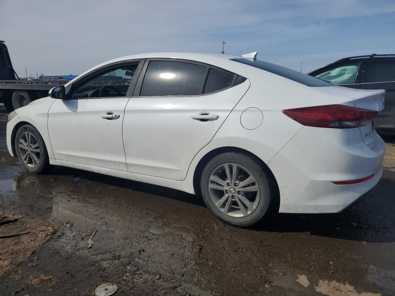 2017 Hyundai Elantra - Image 2