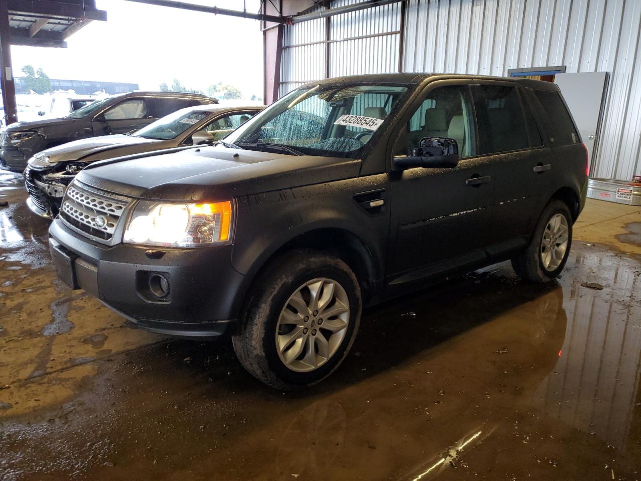 2011 Land Rover LR2 - Image 1