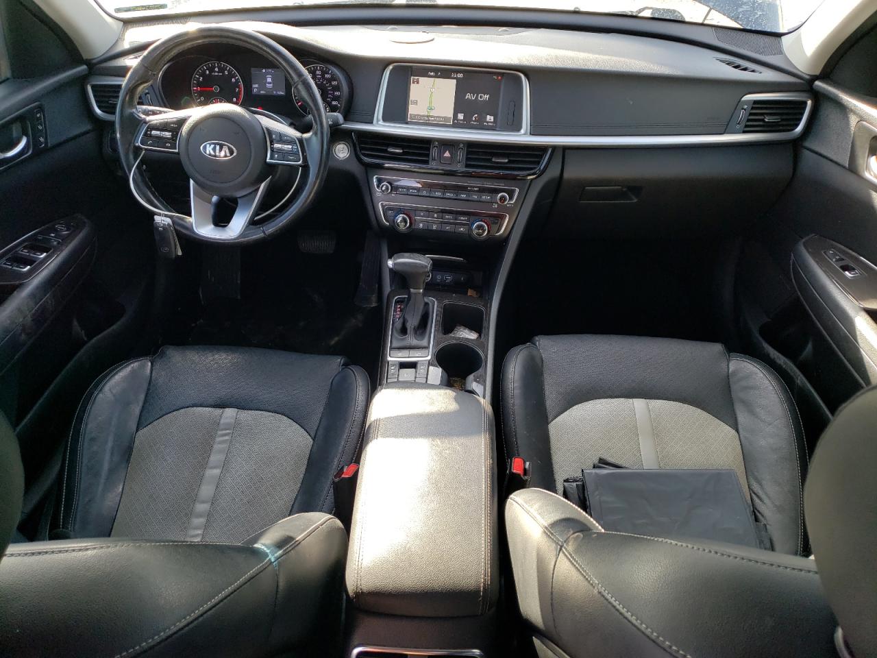 2020 Kia Optima - Image 8