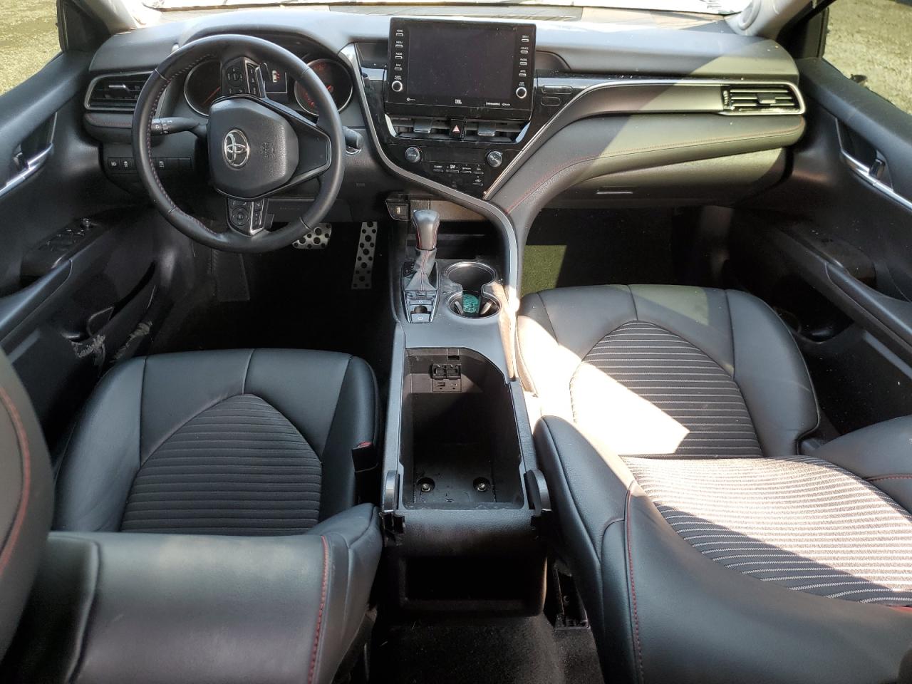 2022 Toyota Camry - Image 8