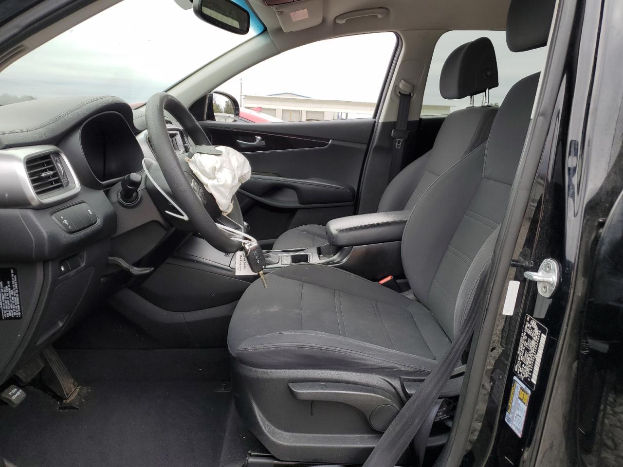 2017 Kia Sorento - Image 7