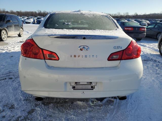  INFINITI G37 2013 Белый
