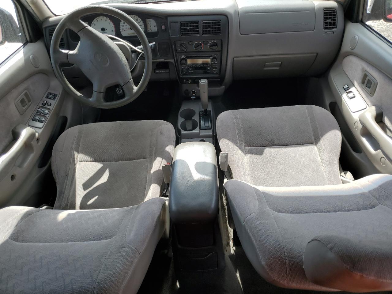 2003 Toyota Tacoma - Image 8