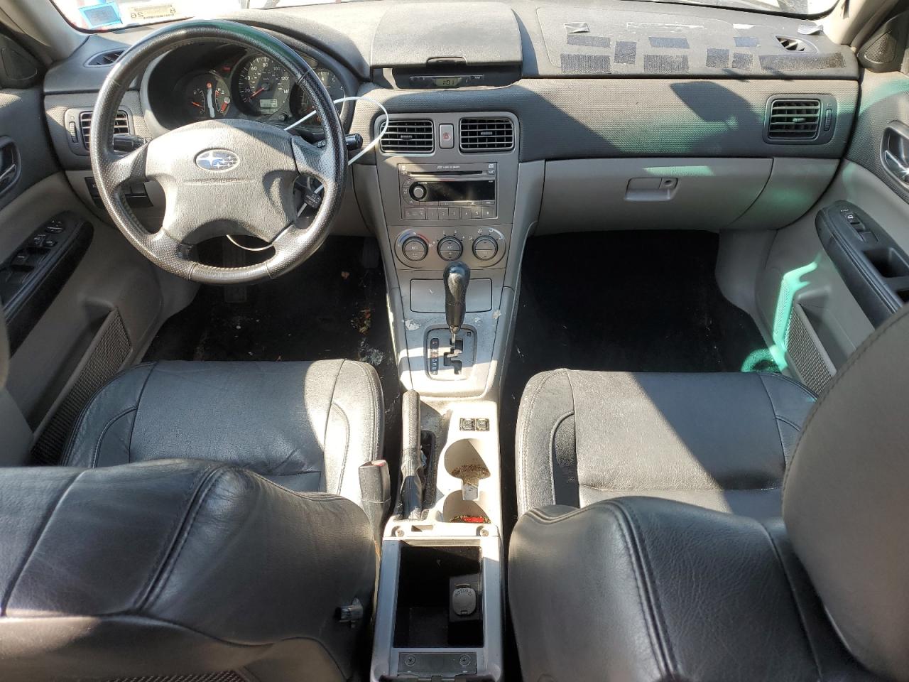 2004 Subaru Forester - Image 8