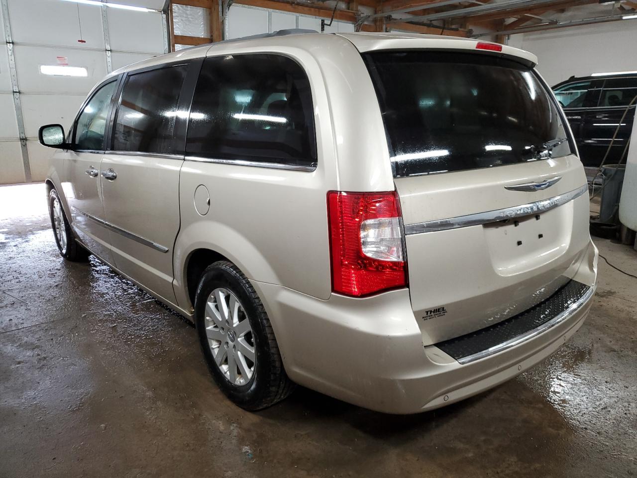 2012 Chrysler Town & Country - Image 2