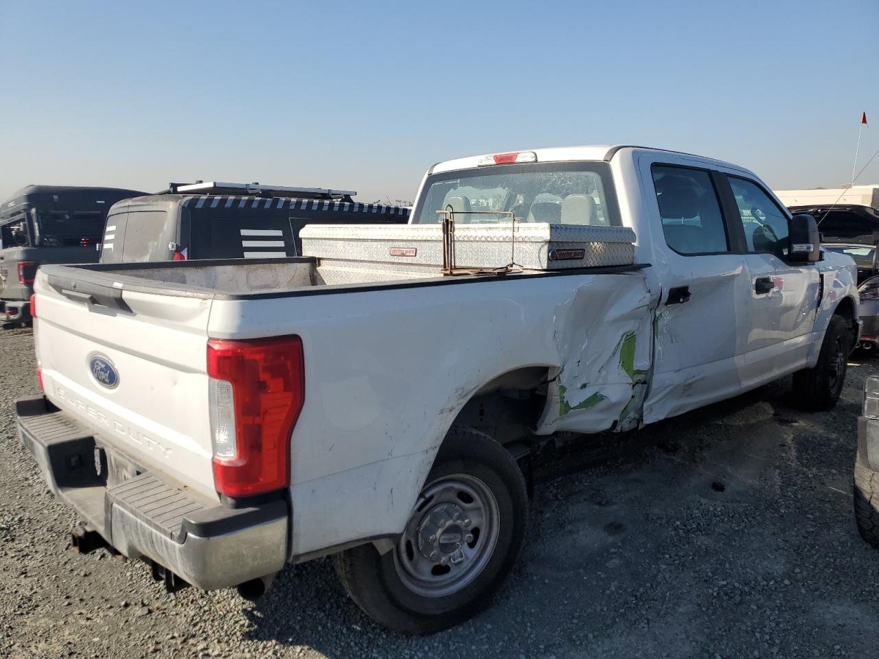 2018 Ford F250 - Image 3
