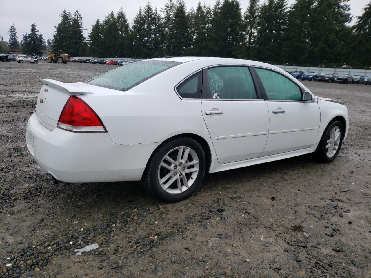 2013 Chevrolet Impala - Image 3