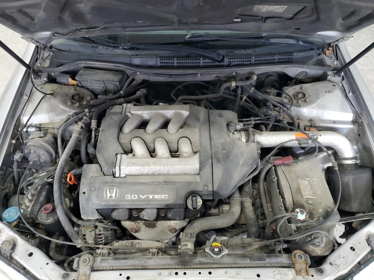 2002 Honda Accord - Image 11