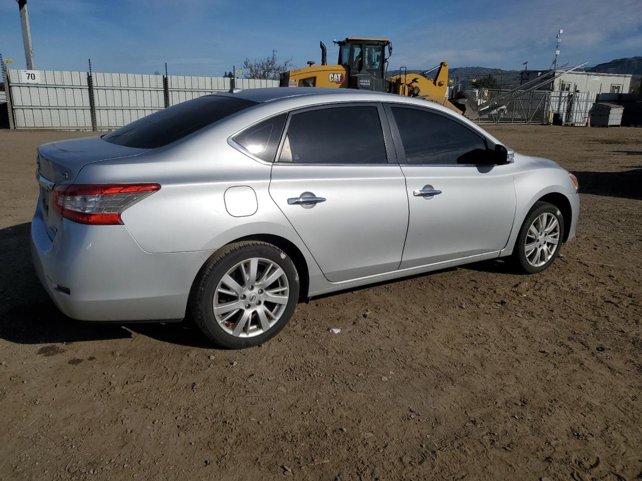 2014 Nissan Sentra - Image 3