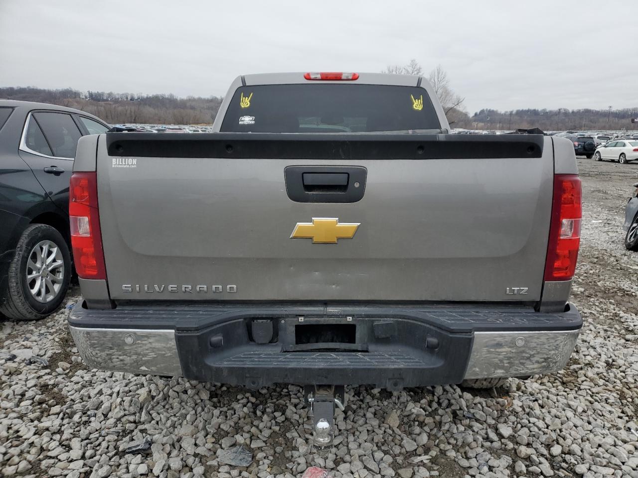 2013 Chevrolet Silverado - Image 6