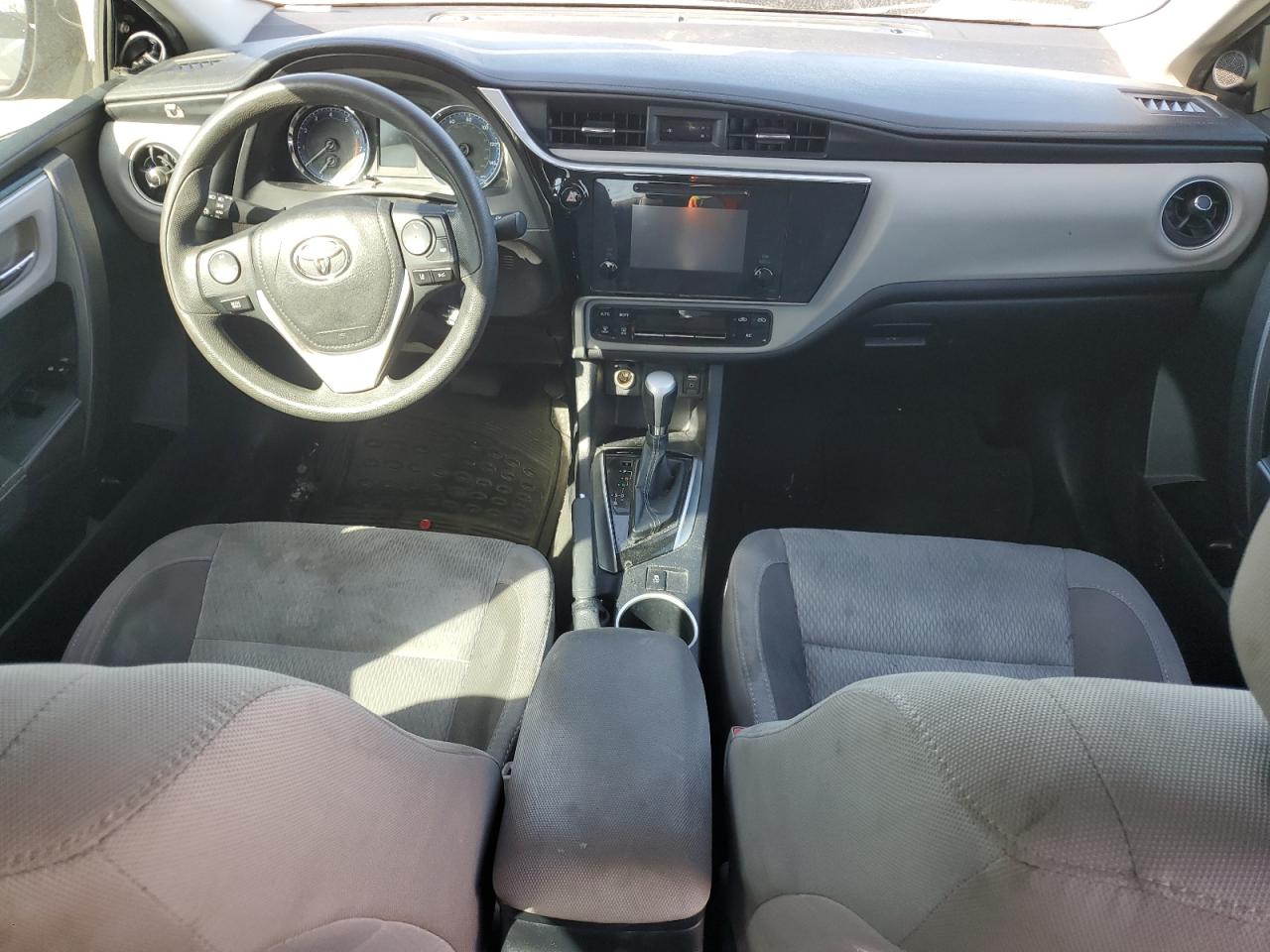 2018 Toyota Corolla - Image 8