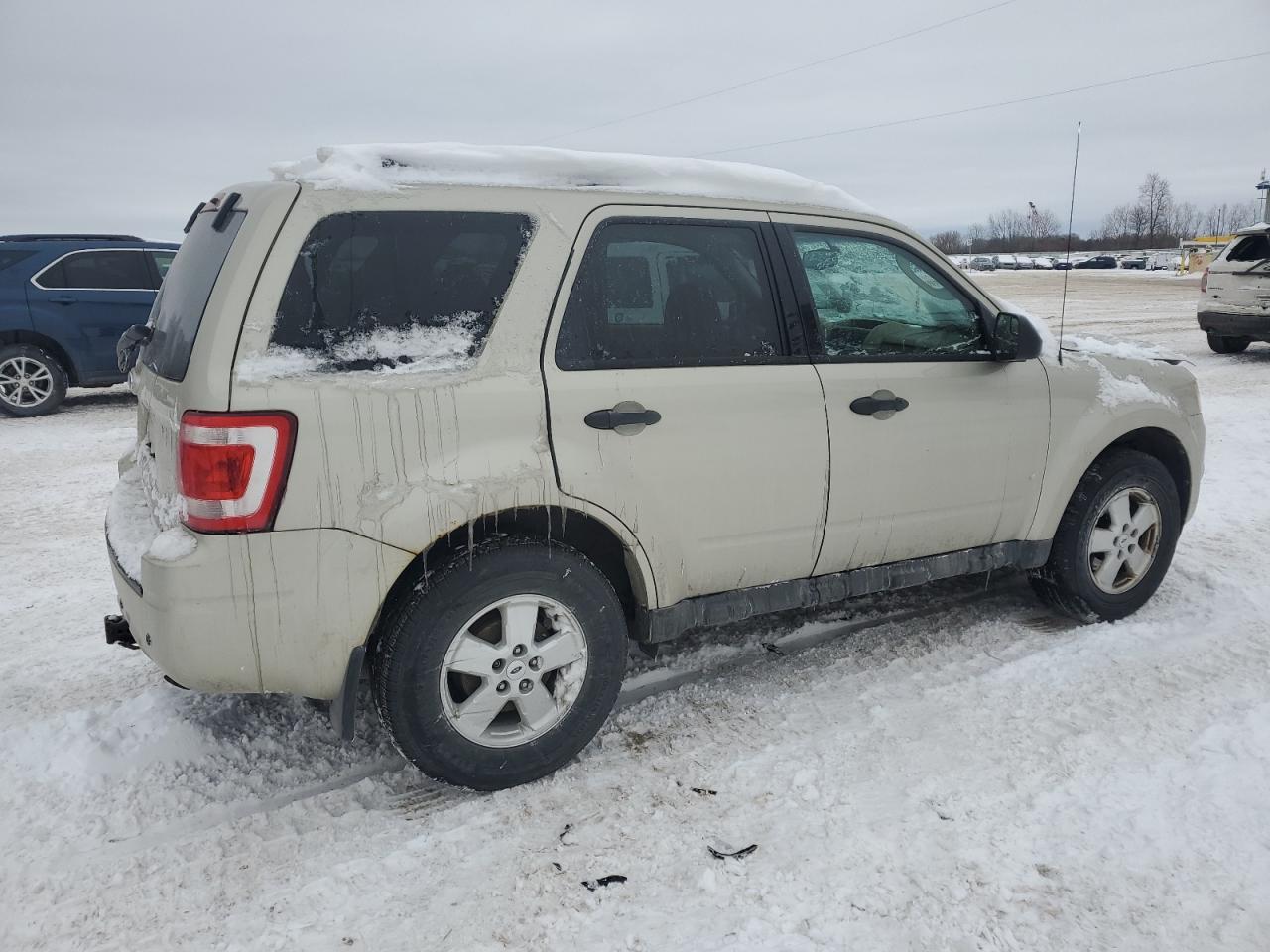 2012 Ford Escape - Image 3